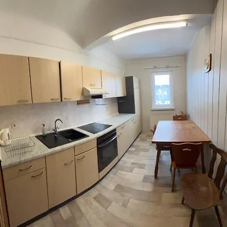 Monteurunterkunft Haus Gellert * Friedrichroda